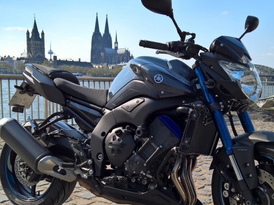 Moped und Dom - 4K