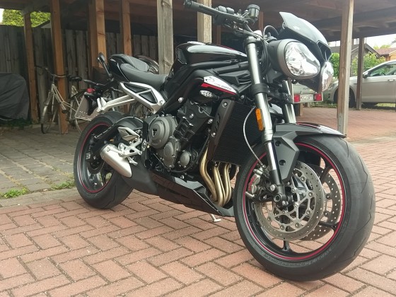 Street Triple RS